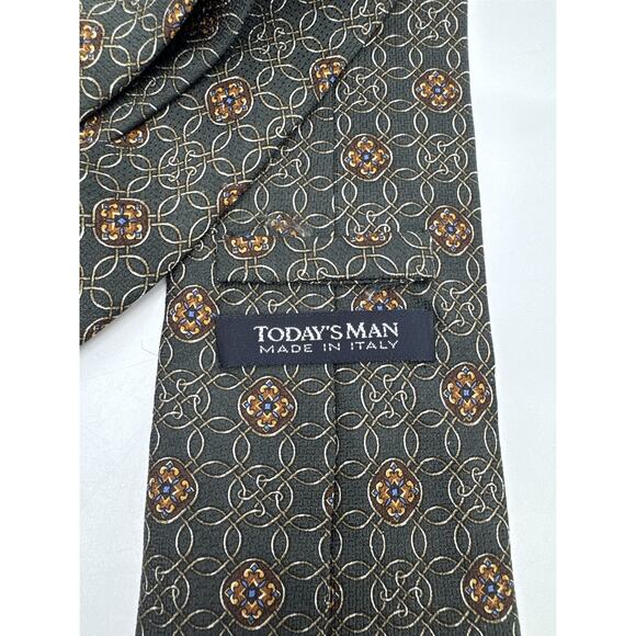 Today's Man Made In Italy Green and Orange Medallion Patten Men's Neck Tie - Picture 6 of 9